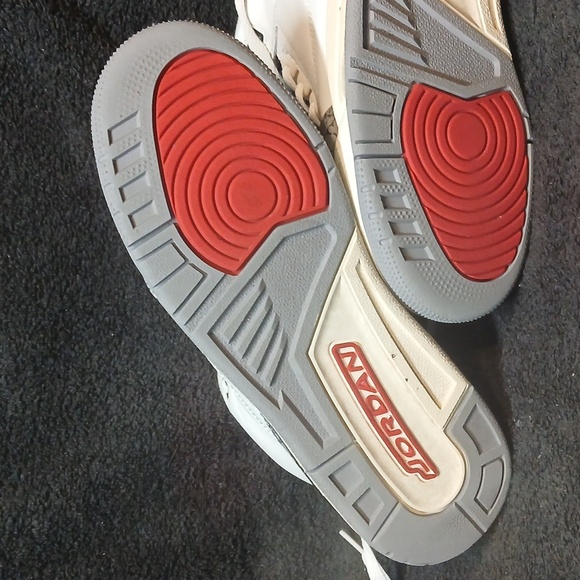 Air Jordan 3 Retro (WHITE CEMENT) Womens Size-8 ,100% Authentic! - Picture 9 of 13